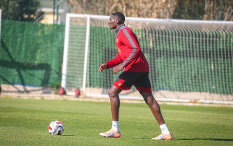 C. ALANYASPOR MAÇININ HAZIRLIKLARINI TAMAMLADIK